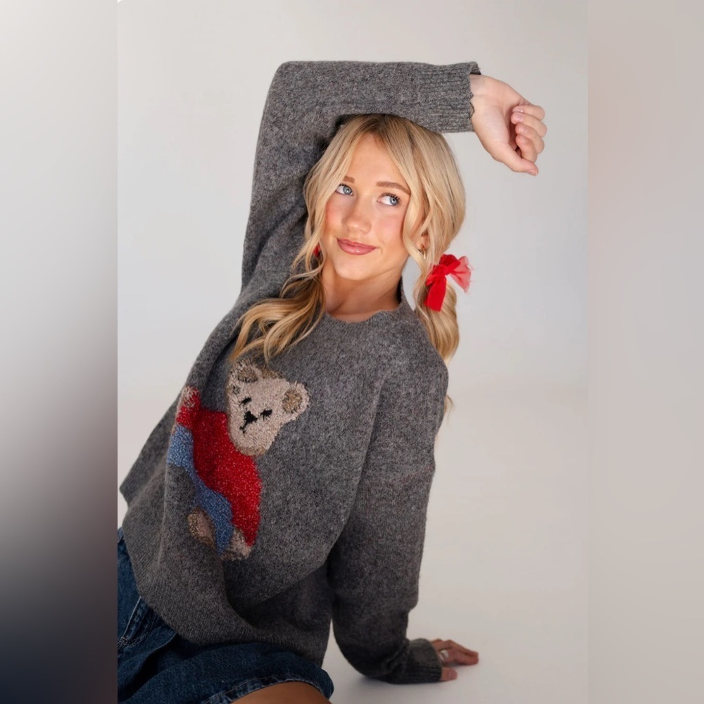 LIKE NEW Dreamers by Debut Chic Gray Bear Sweater - Picture 5 of 12